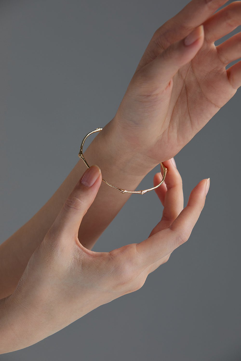 GOLD TWIG BANGLE