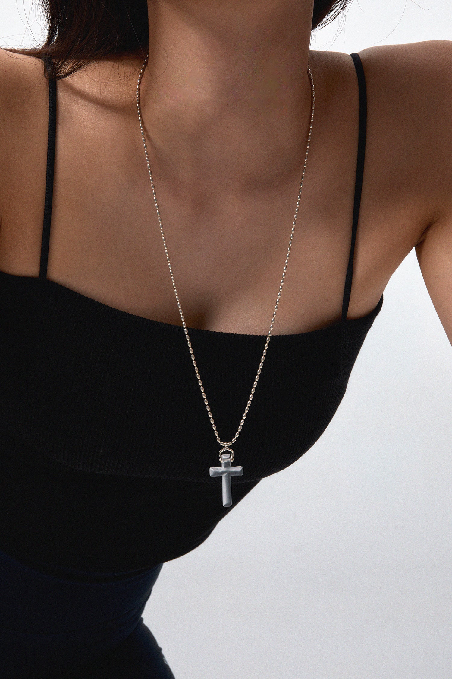 SILVER BLESSED OPAQUE QUARTZ PENDANT