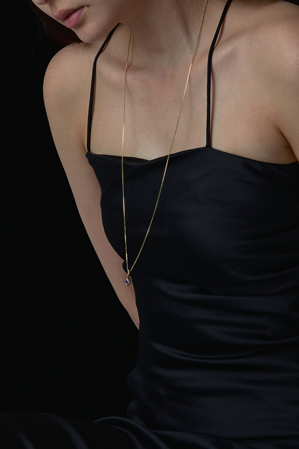 RENAISSANCE DROPLET TANZANITE PENDANT