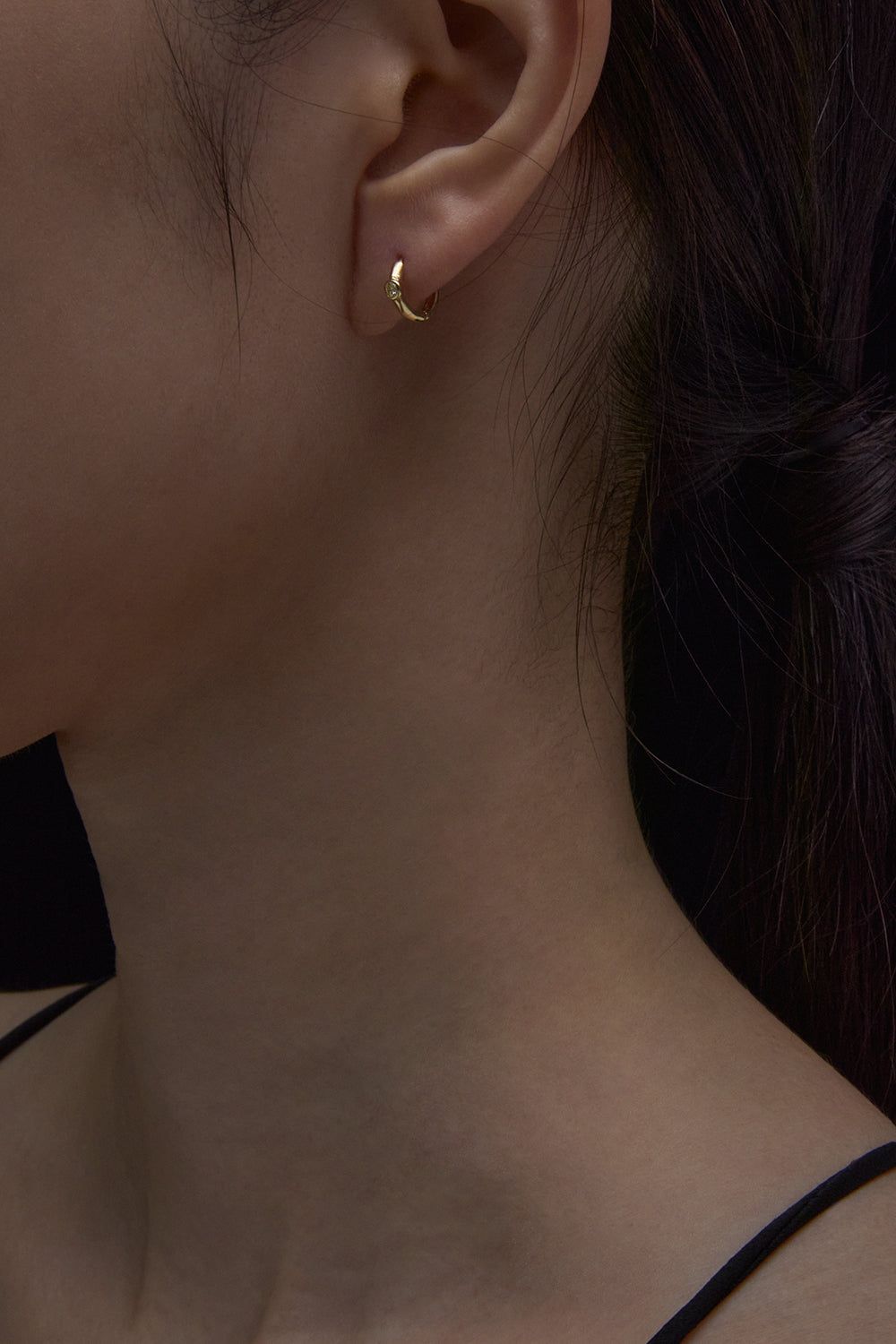 RENAISSANCE WHITE DIAMOND ORB HOOPS PETIT PLUS