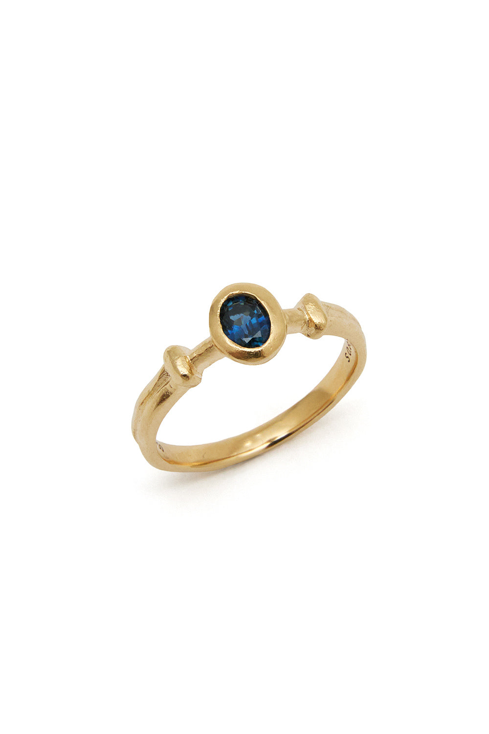 RENAISSANCE COLUMN SAPPHIRE RING