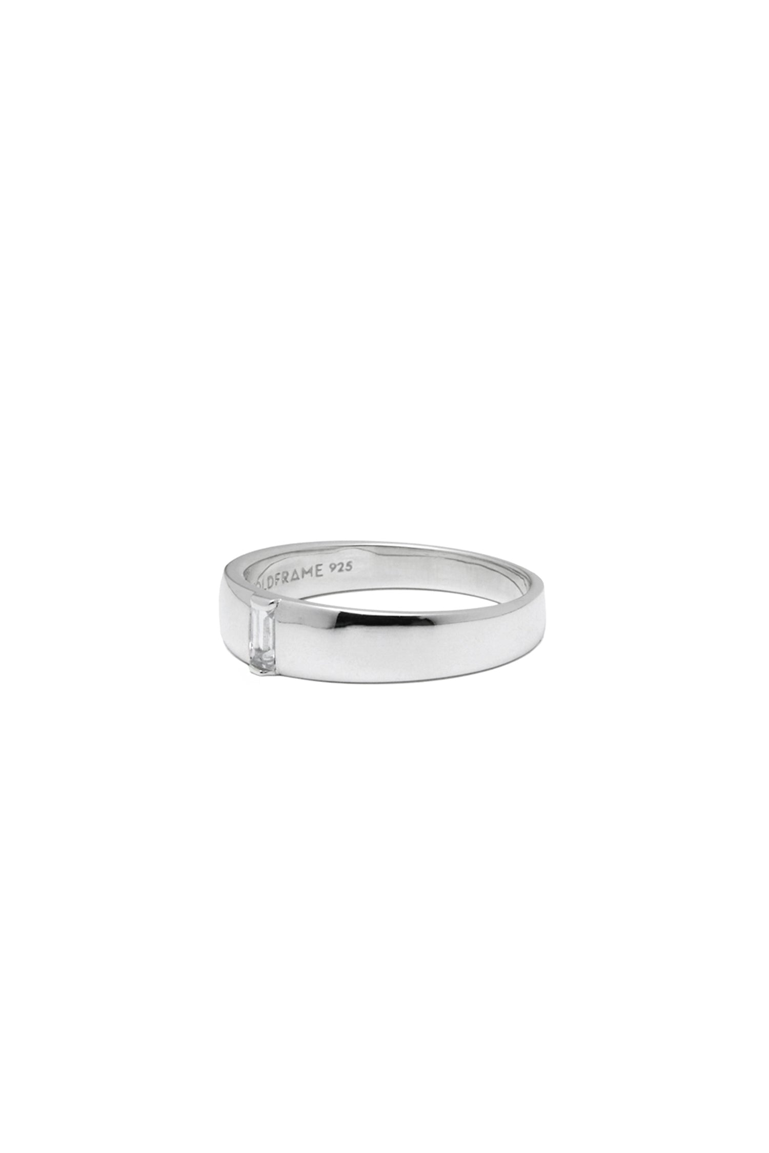 VERTICAL WHITE SAPPHIRE RING