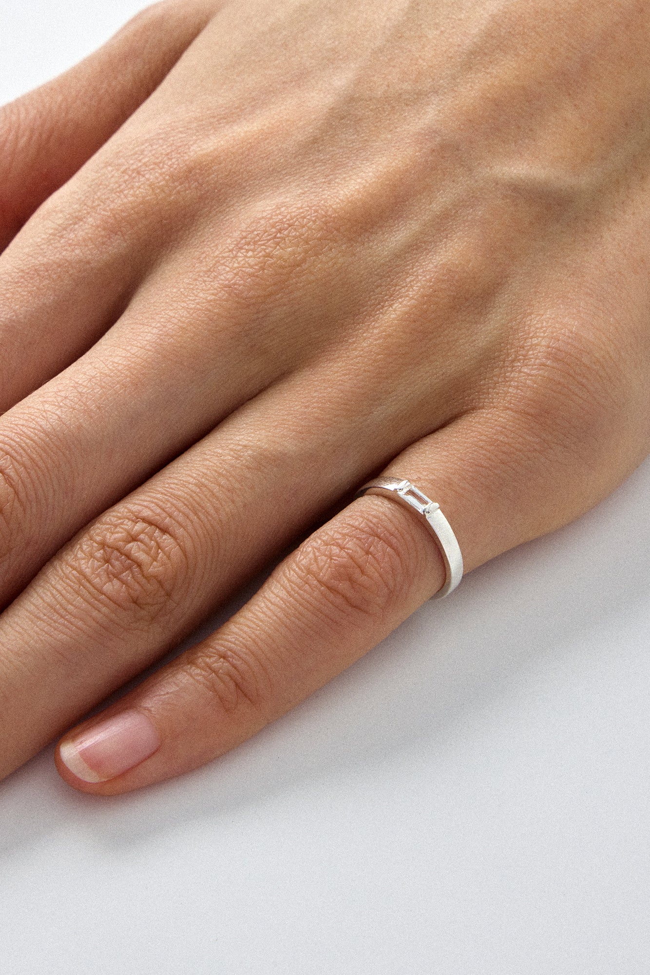 WHITE SAPPHIRE RING FOR LITTLE FINGER