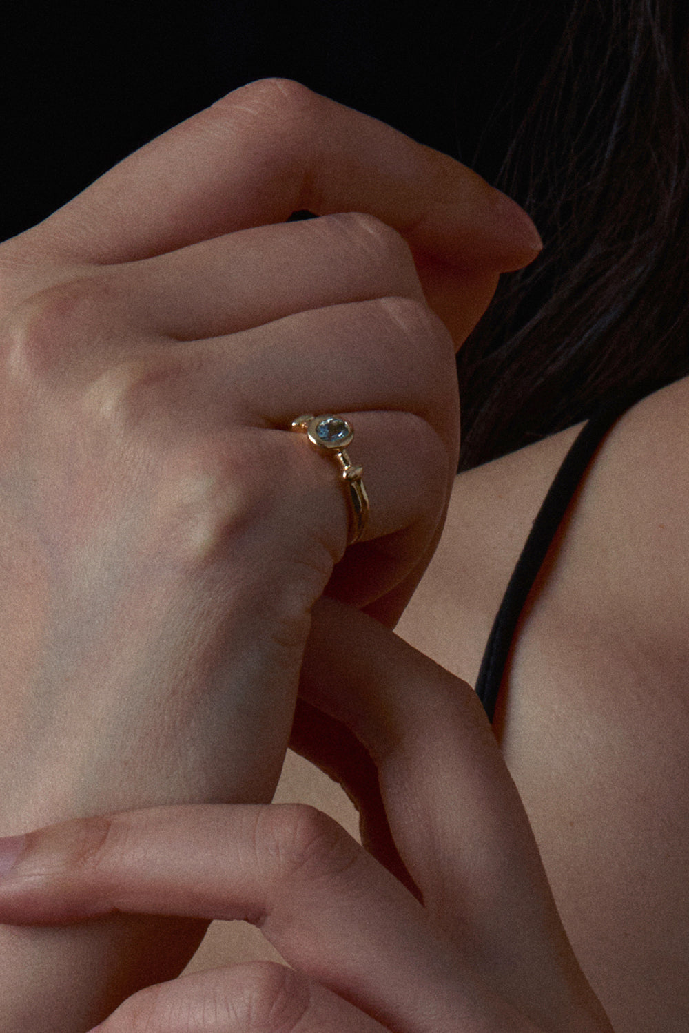 RENAISSANCE COLUMN AQUAMARINE RING