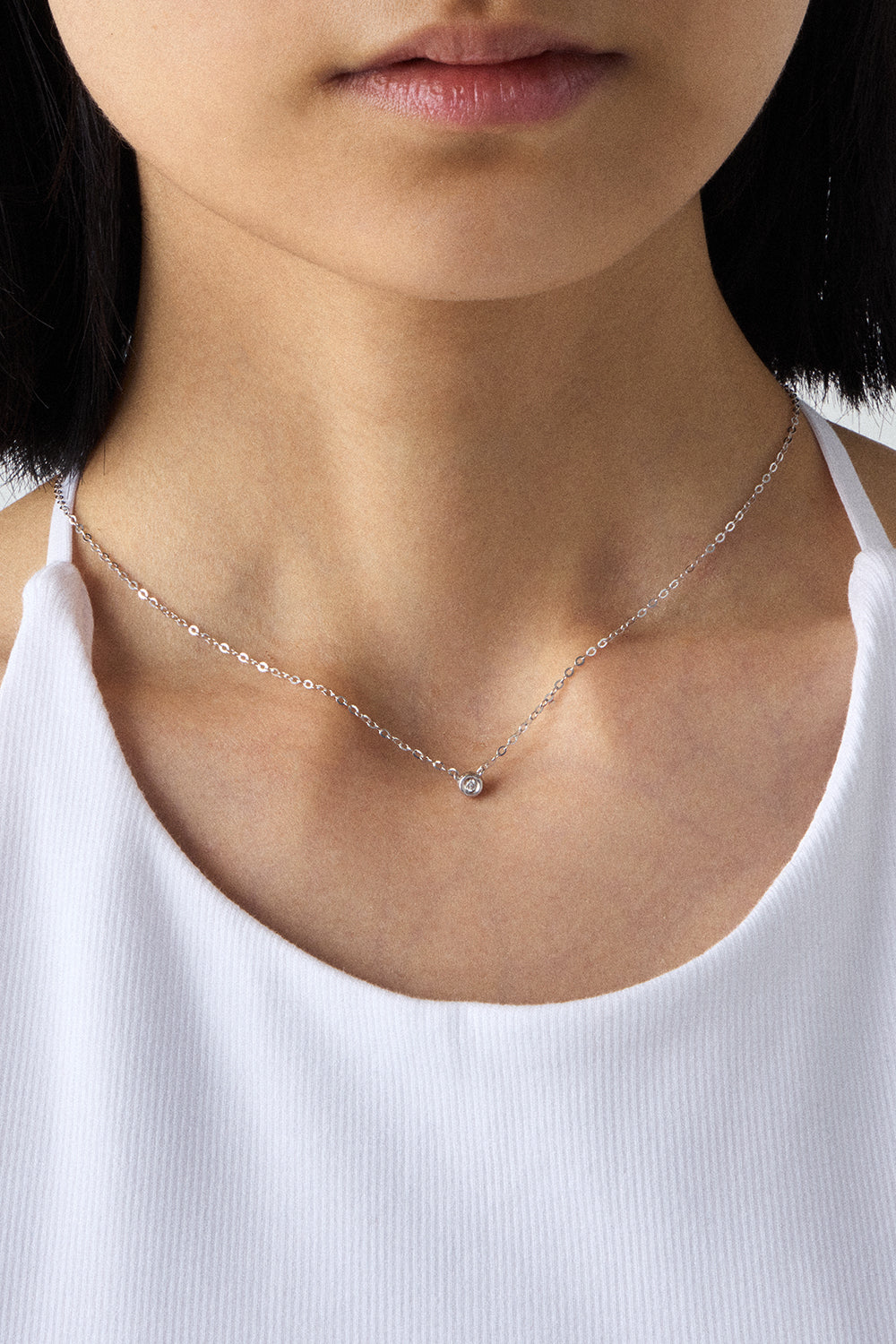 18K WHITE GOLD DIA PERFECTION NECKLACE  LARGE