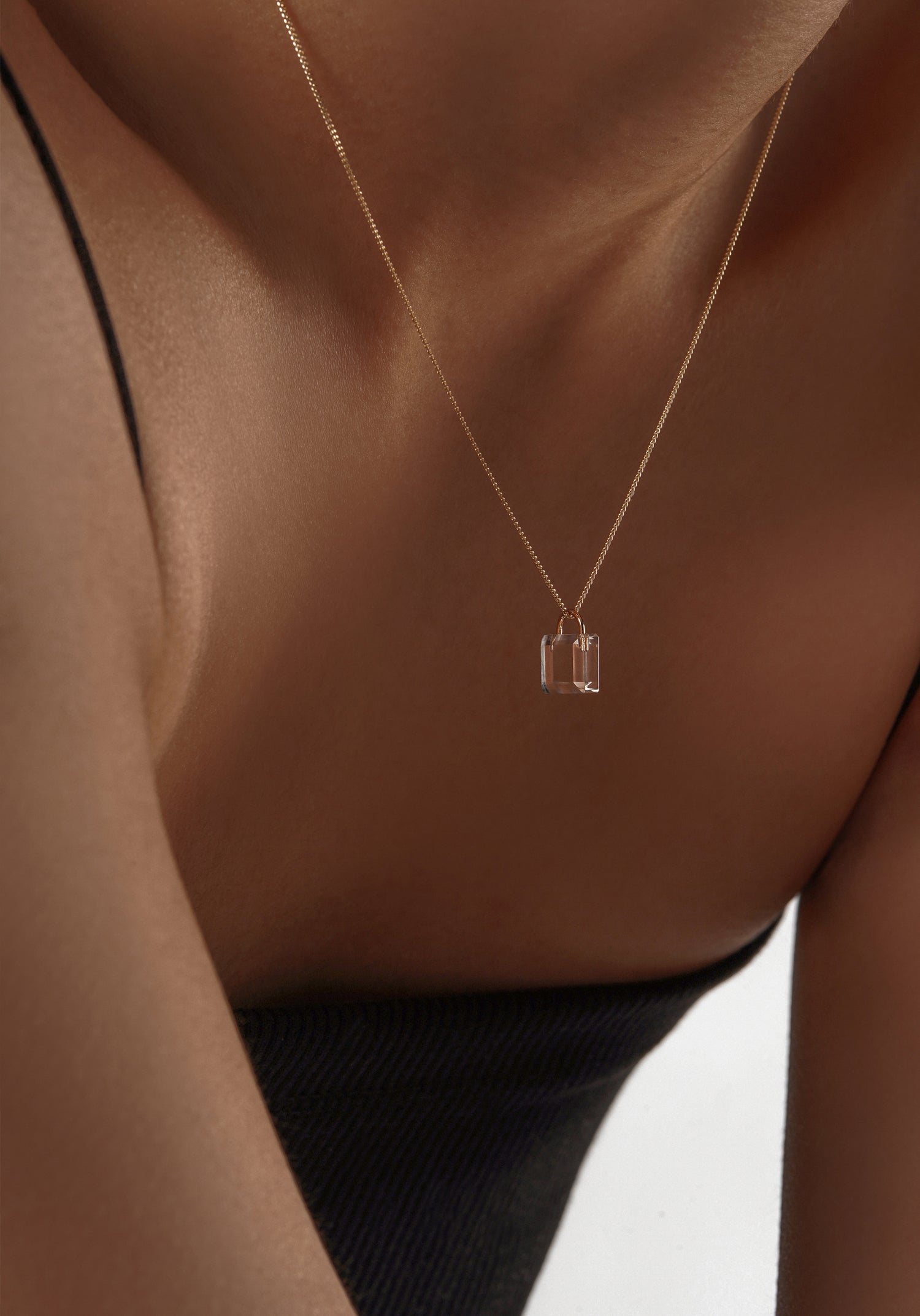 COLORLESS PADLOCK NECKLACE